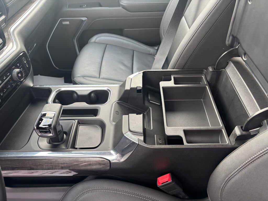 Used 2023 Chevrolet Silverado 1500 LTZ image 15