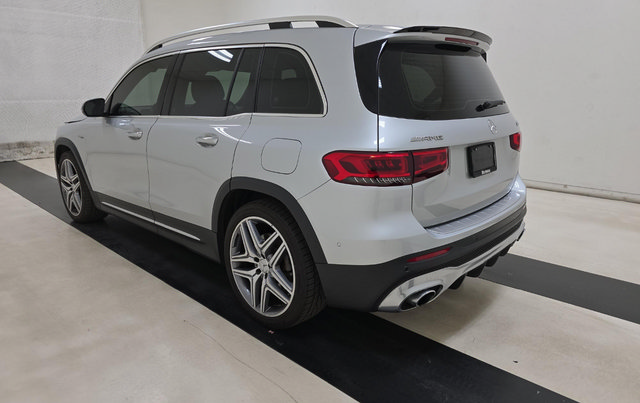 Used 2022 Mercedes-Benz GLB 35 AMG 4MATIC w/ Parking Assistance Package image 4
