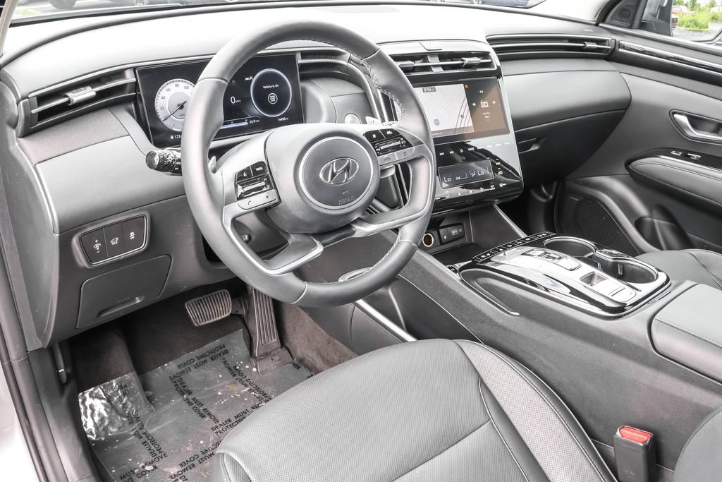 Used 2023 Hyundai Tucson Limited AWD/4WD image 4