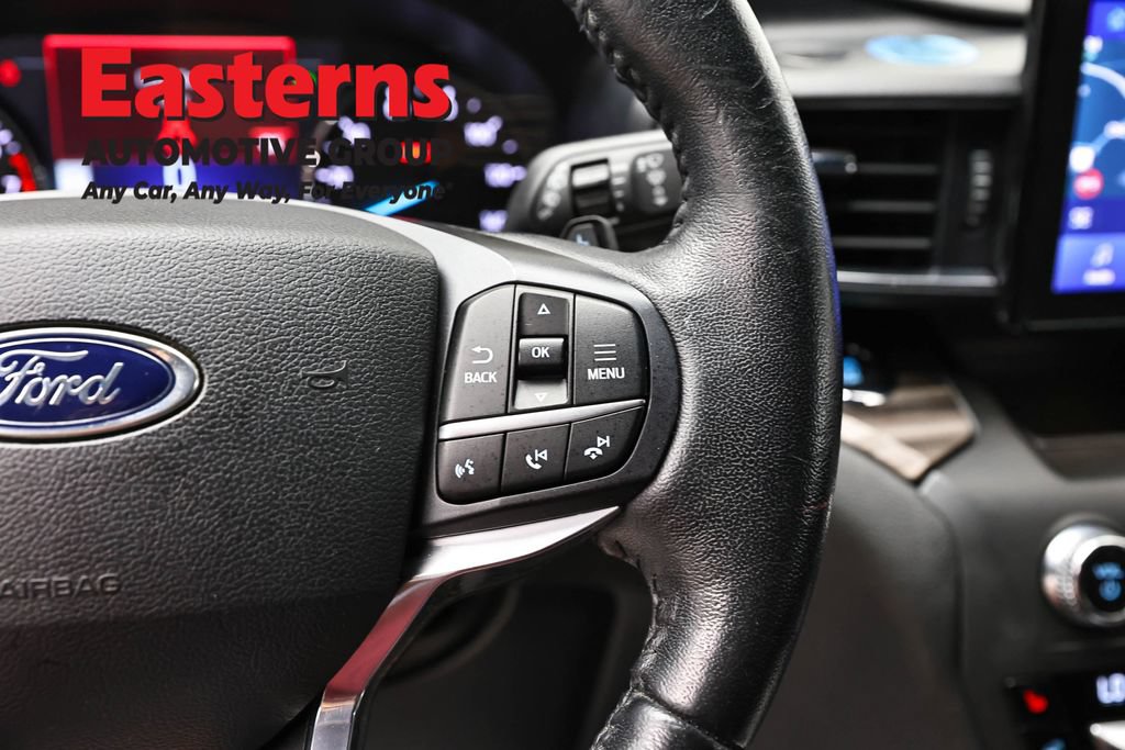 Used 2020 Ford Explorer Limited AWD/4WD image 16