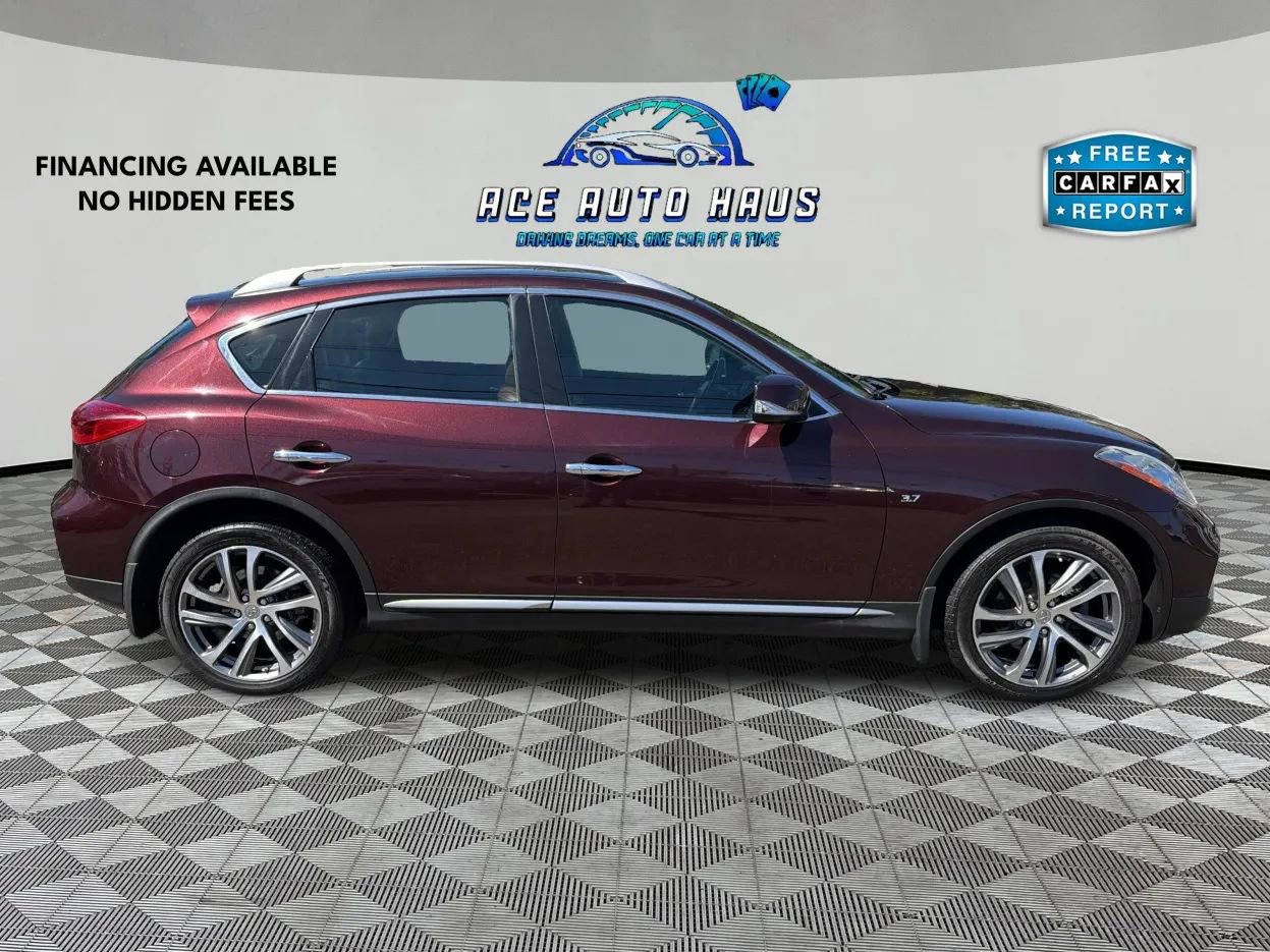 Used 2017 INFINITI QX50 AWD w/ Technology Package image 8