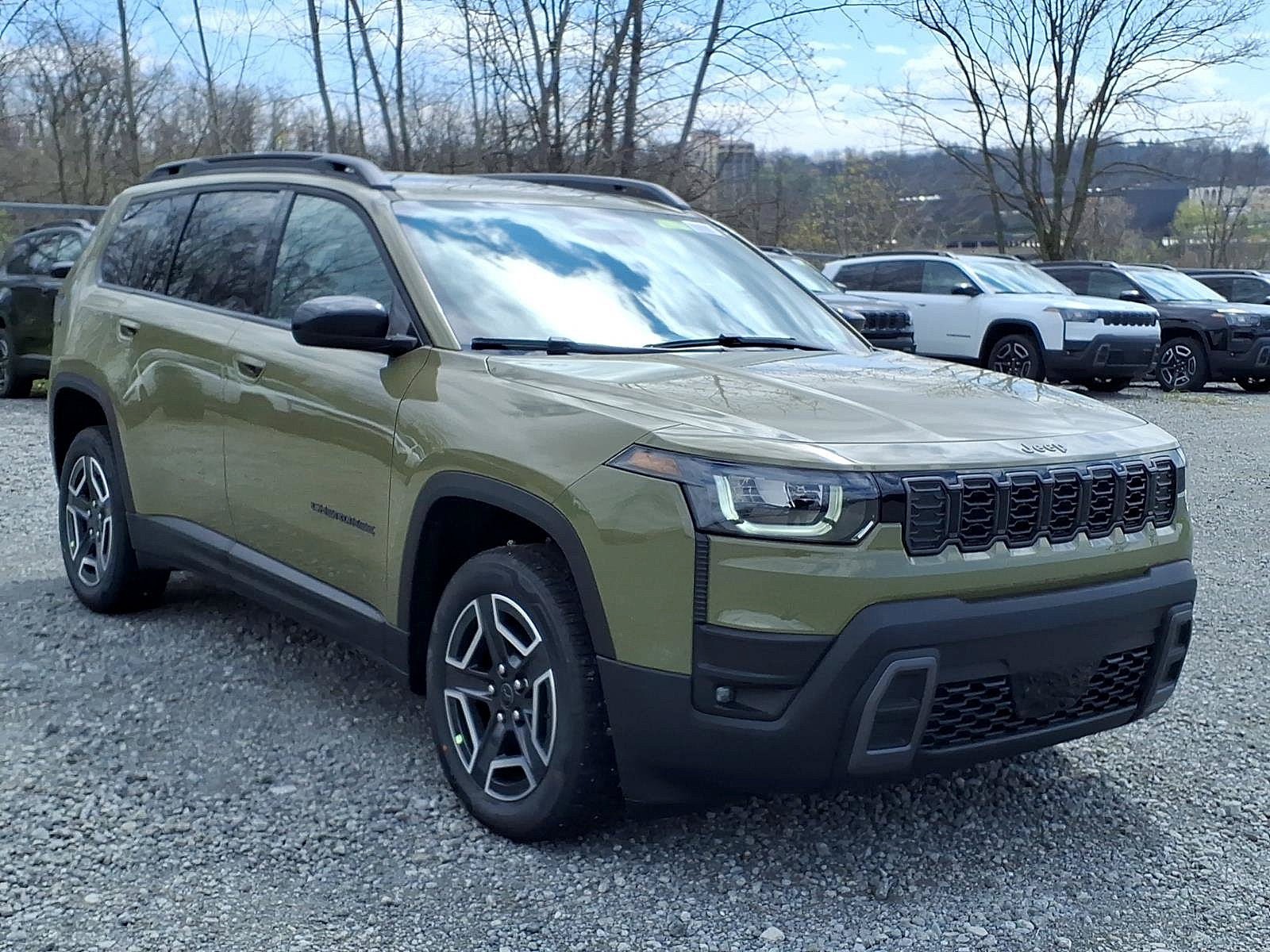 New 2026 Jeep Cherokee Laredo AWD/4WD image 4