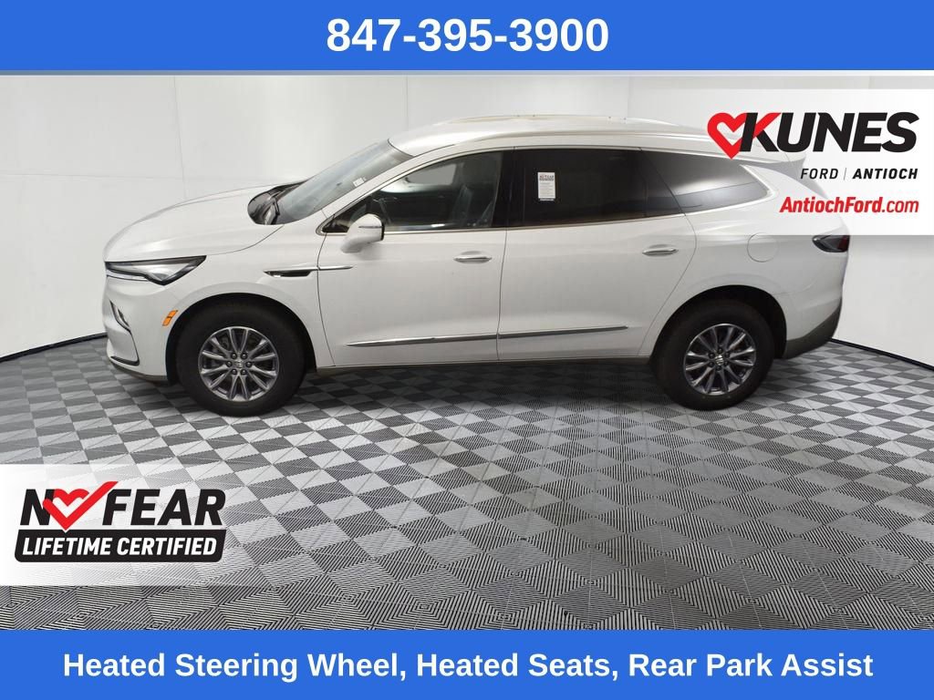 Used 2024 Buick Enclave Premium image 33