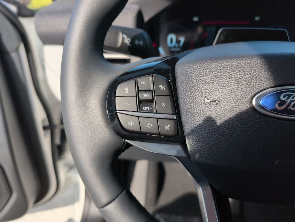 New 2026 Ford Explorer Platinum w/ LUX Leather Package image 33