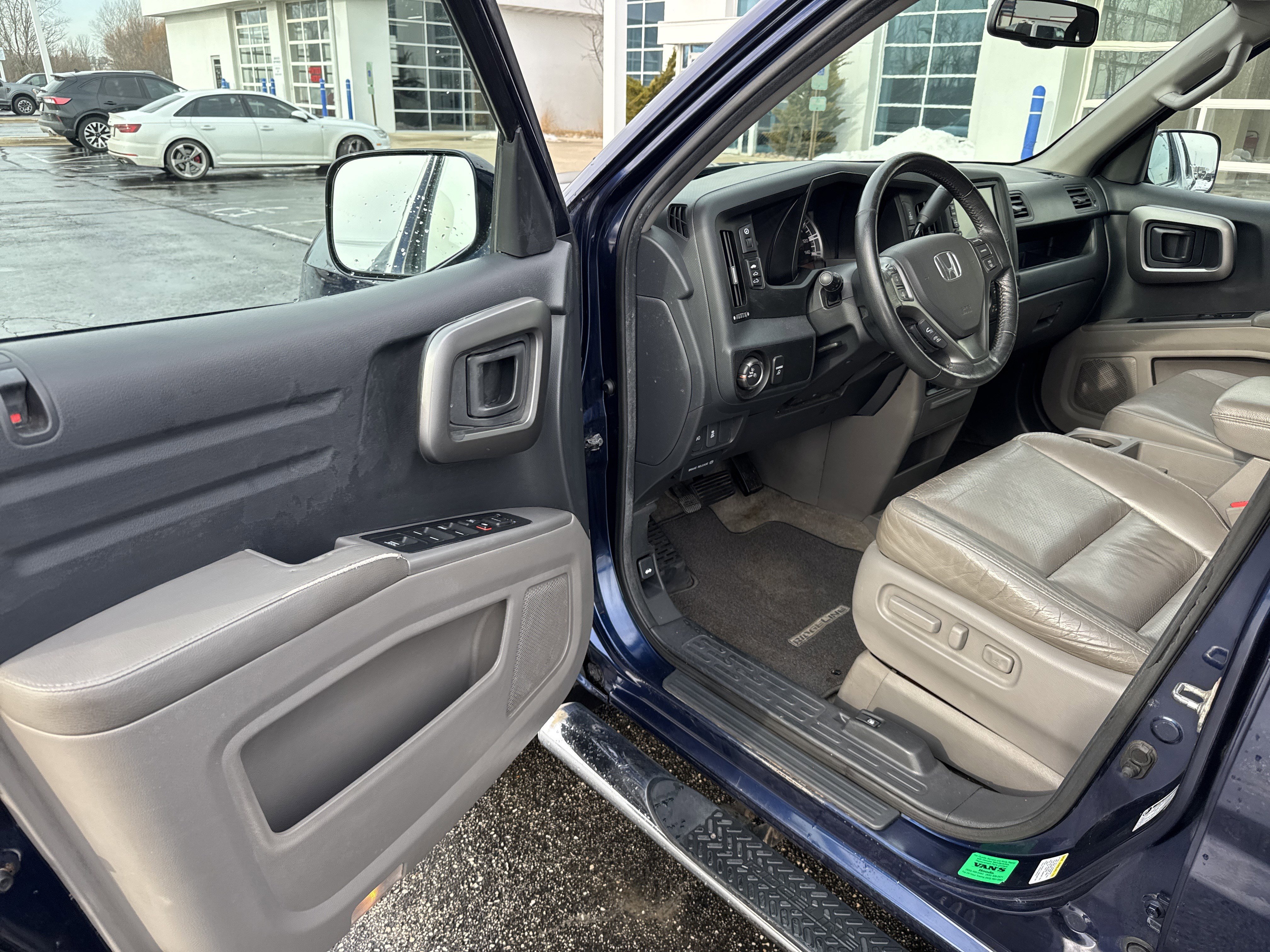 Used 2013 Honda Ridgeline RTL image 16