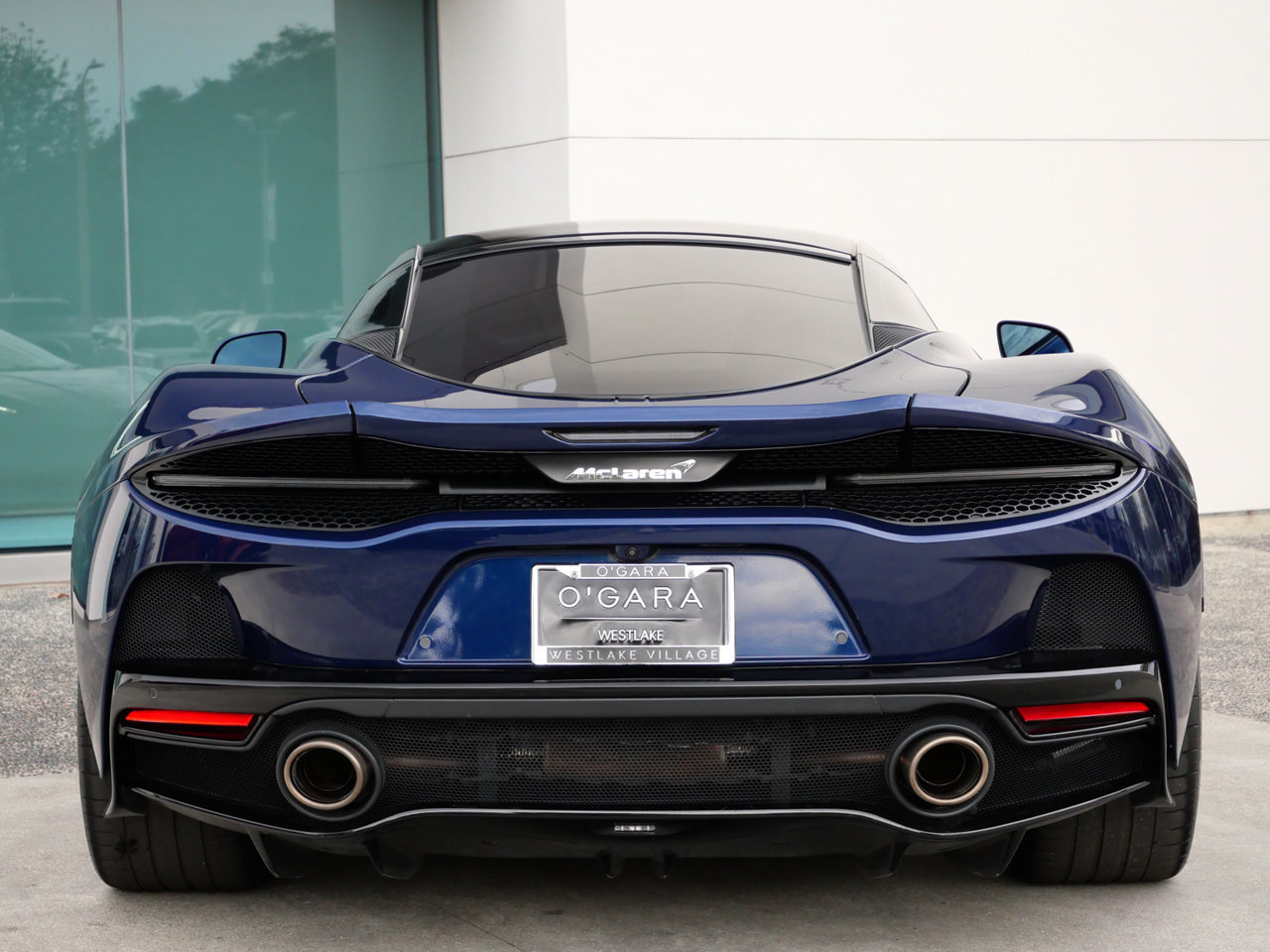 Used 2021 McLaren GT RWD image 5