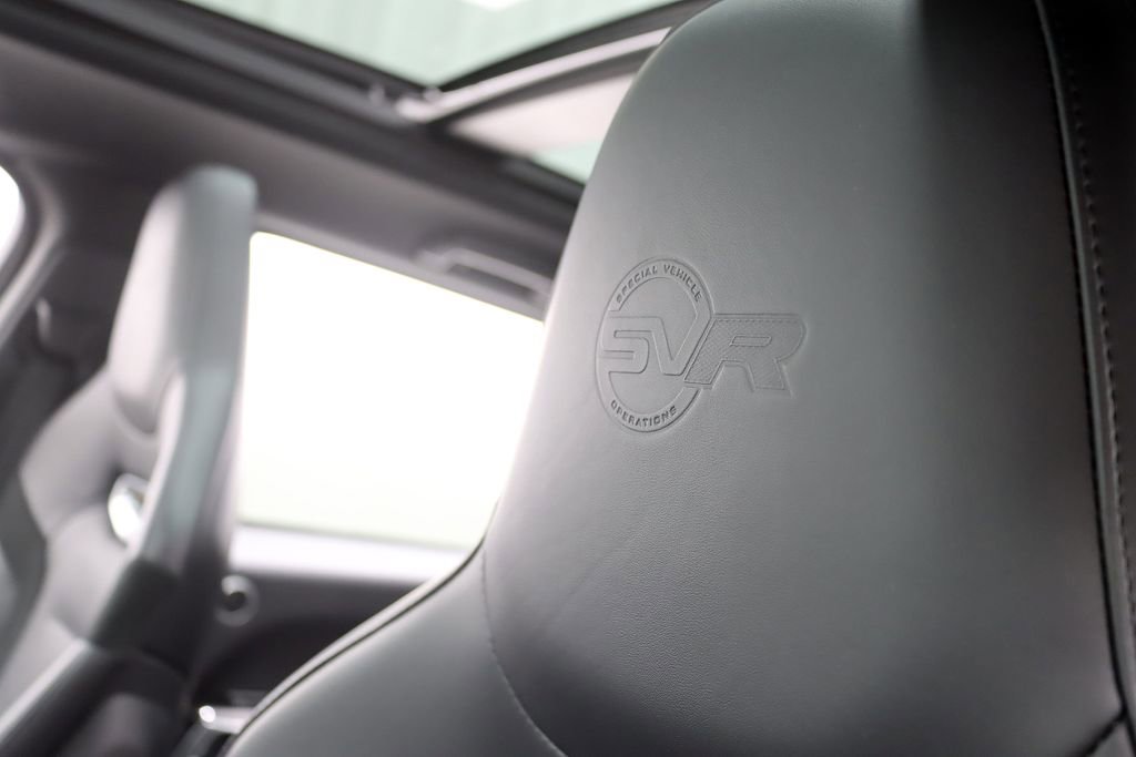 Used 2020 Land Rover Range Rover Sport SVR AWD/4WD image 34