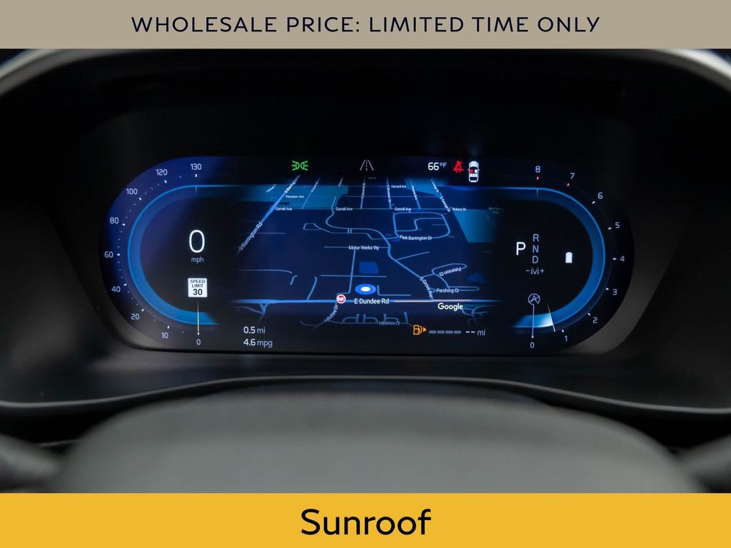 Used 2025 Volvo XC40 B5 Plus image 21