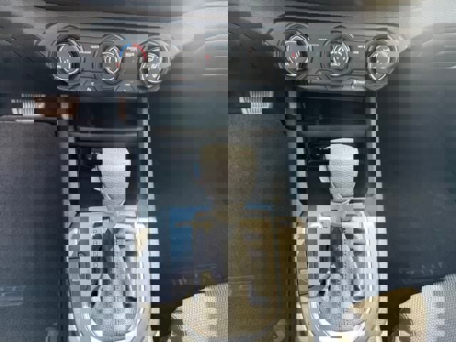 Used 2022 Kia Forte LXS image 18