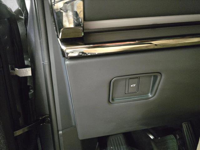 Certified 2023 Land Rover Range Rover Sport SE image 26