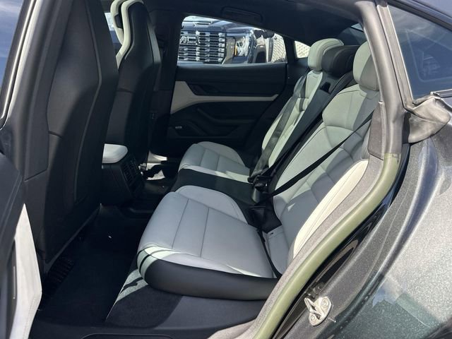 Used 2022 Porsche Taycan 4S image 24