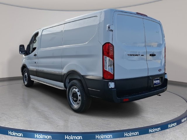 New 2026 Ford Transit 150 Low Roof w/ Load Area Protection Package RWD image 5