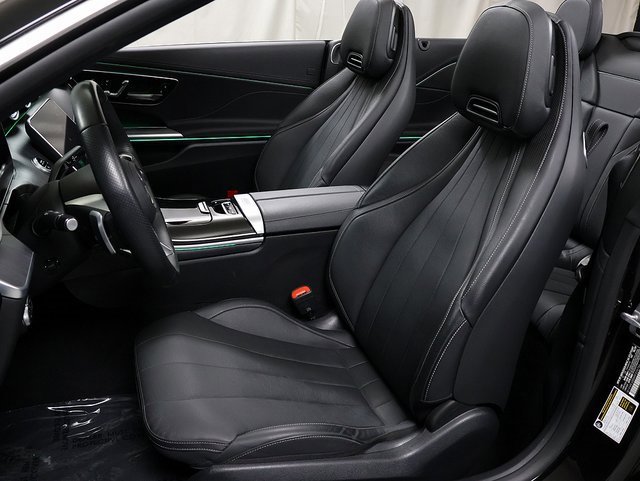 Certified 2024 Mercedes-Benz CLE 450 4MATIC Cabriolet image 14