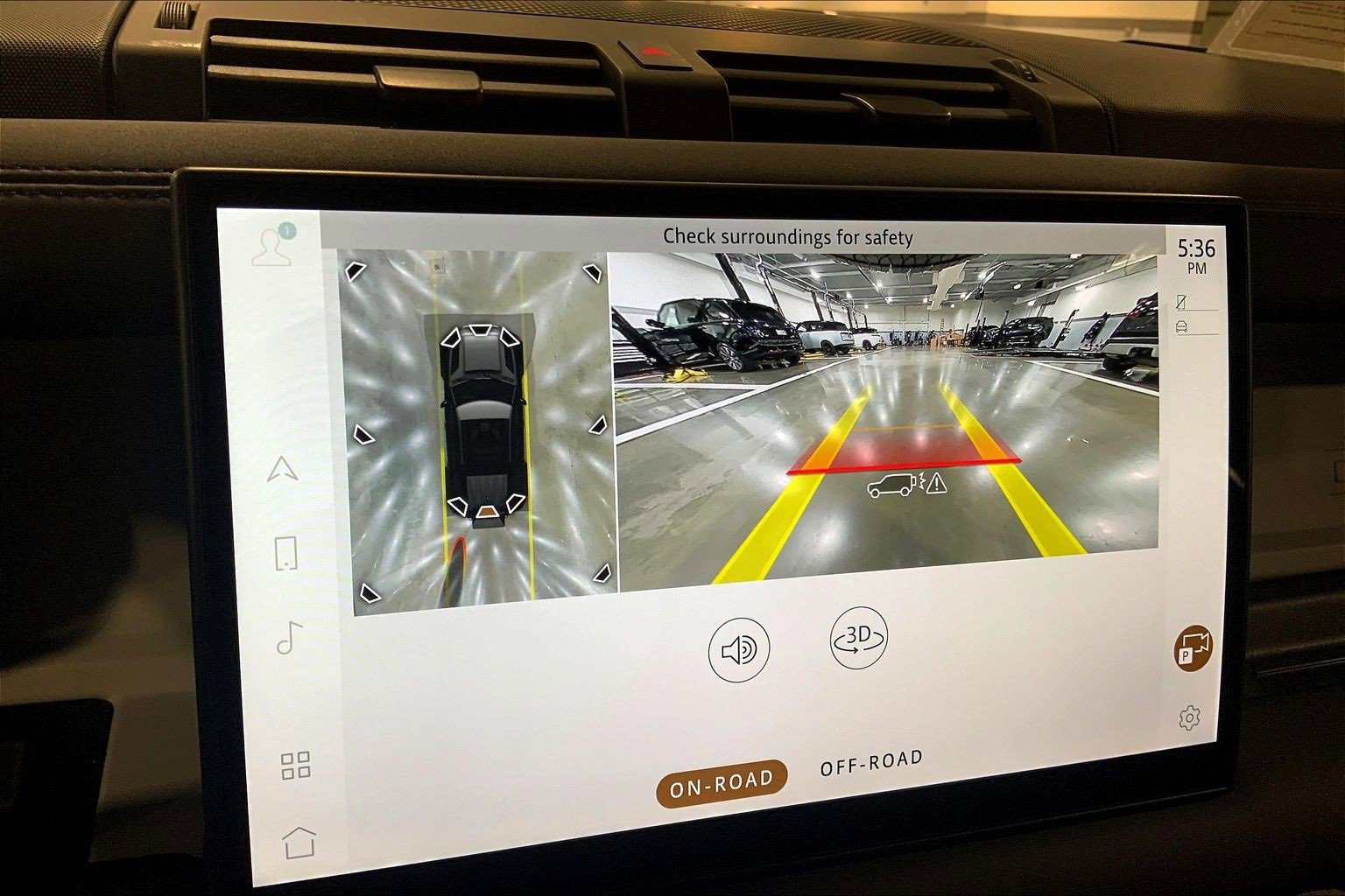 Used 2025 Land Rover Defender 110 S image 26