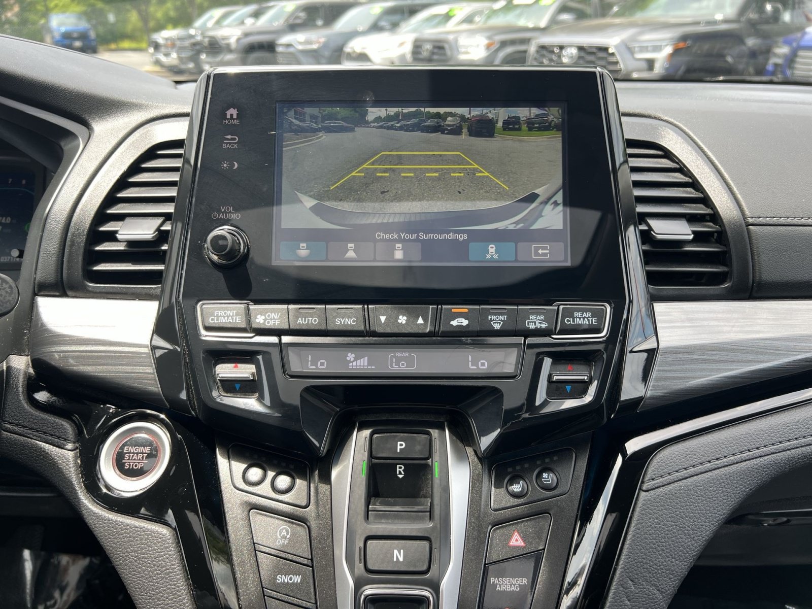 Used 2024 Honda Odyssey Elite image 19