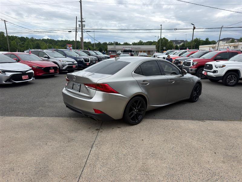 Used 2018 Lexus IS 300 F Sport w/ F Sport Package RWD image 6