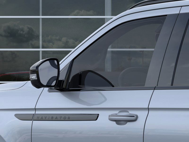 New 2025 Lincoln Navigator Reserve w/ Jet Appearance Package image 20