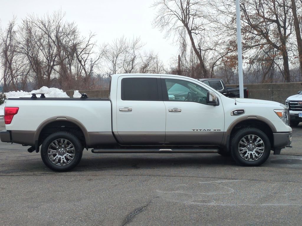 Used 2018 Nissan Titan Platinum Reserve w/ Platinum Utility Package image 2