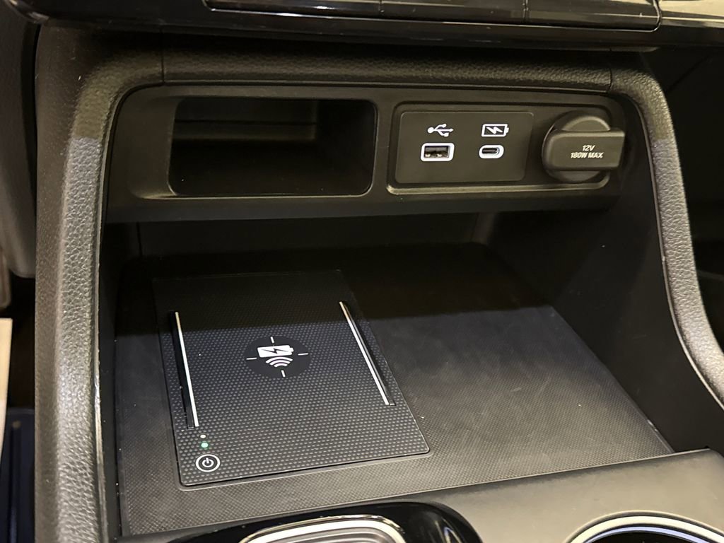 Certified 2025 Honda Pilot Elite image 32