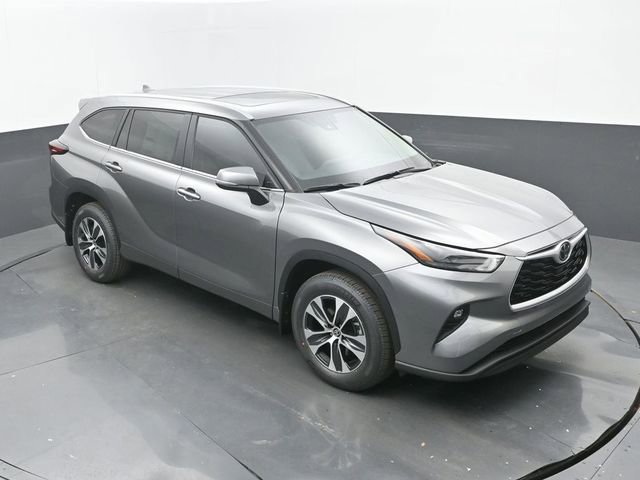 Used 2026 Toyota Highlander XLE image 29
