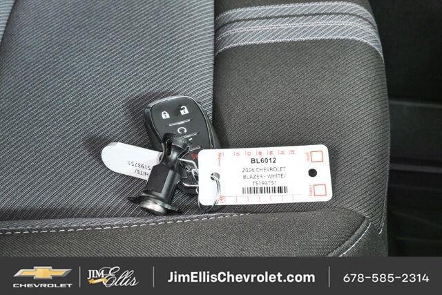 New 2026 Chevrolet Blazer LT w/ Convenience Package FWD image 36