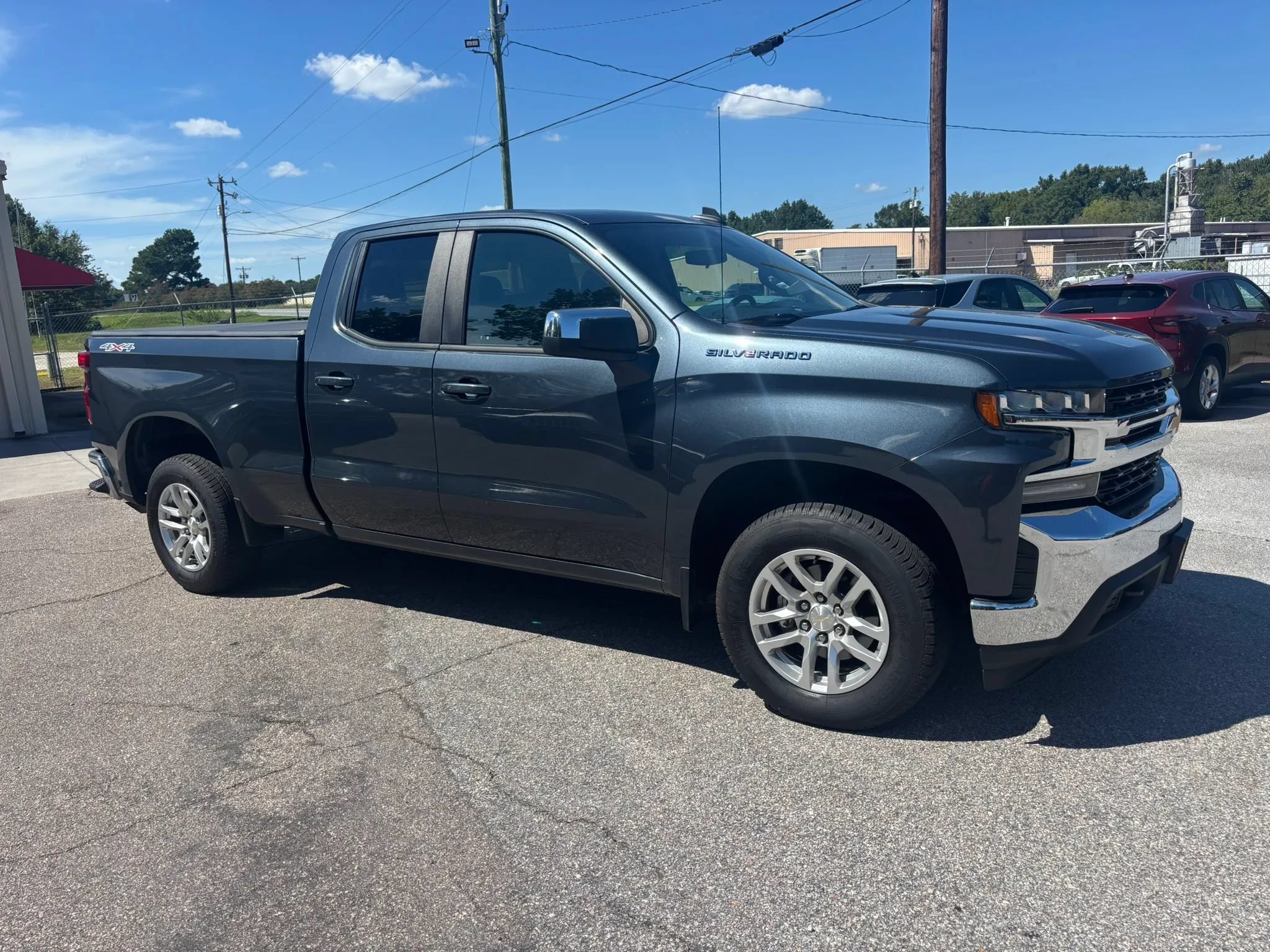 Used 2019 Chevrolet Silverado 1500 LT w/ All-Star Edition AWD/4WD image 5