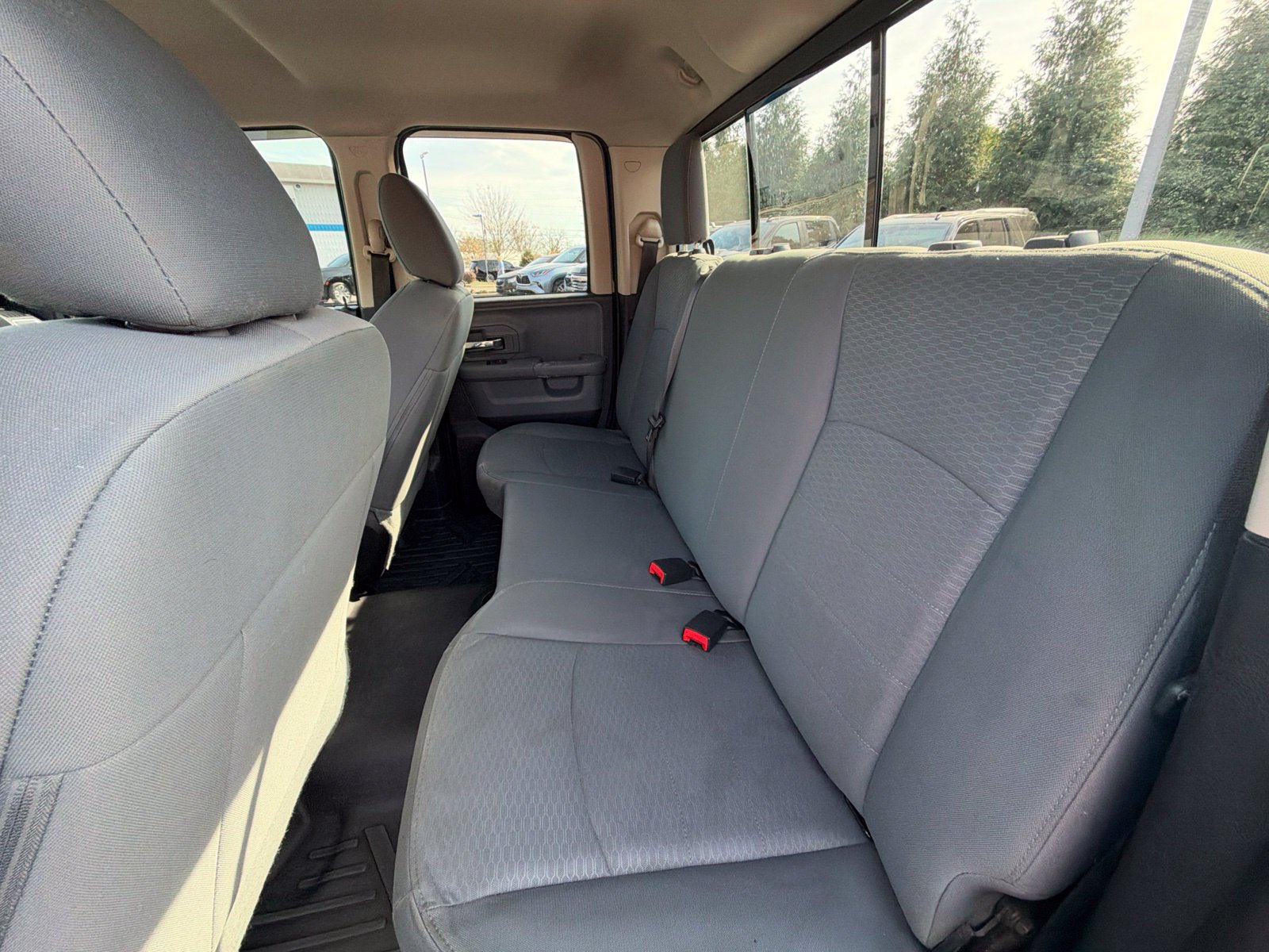 Used 2016 RAM 1500 Classic SLT AWD/4WD image 21