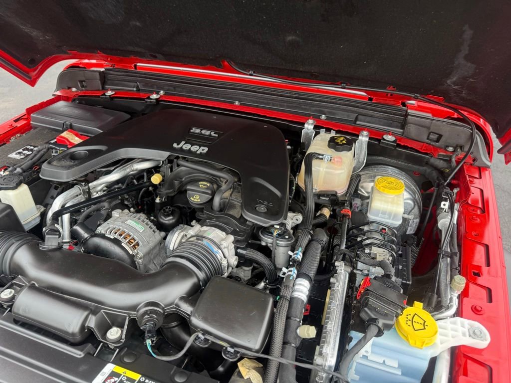 Used 2019 Jeep Wrangler Sport AWD/4WD image 50