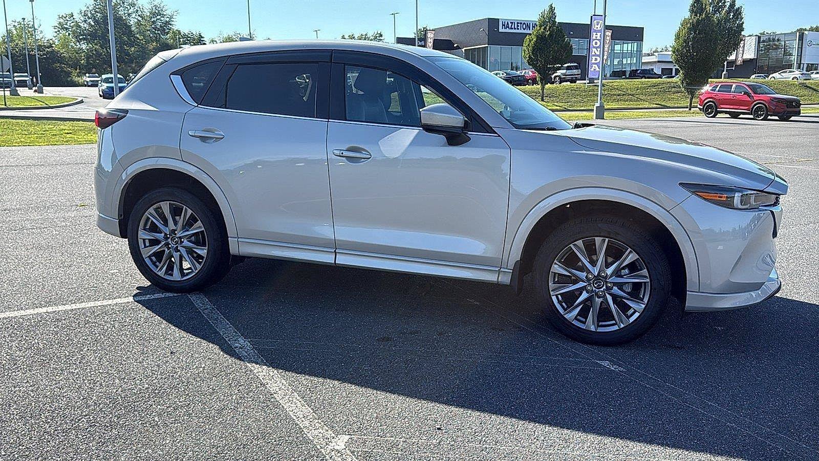 Certified 2024 MAZDA CX-5 AWD 2.5 S w/ Premium Plus Pkg image 3