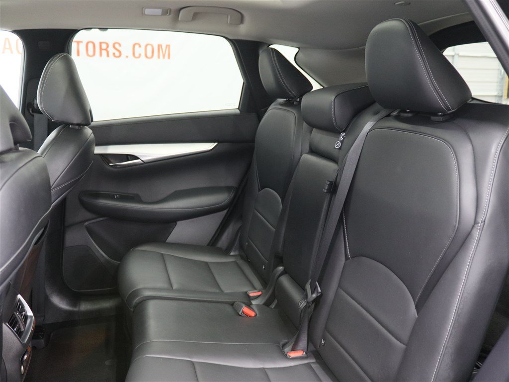 Used 2020 INFINITI QX50 Luxe w/ Cargo Package AWD/4WD image 18