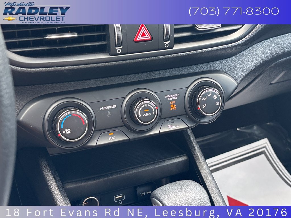 Used 2023 Kia Forte LXS FWD image 11