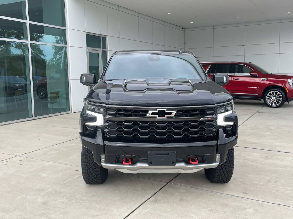 Used 2024 Chevrolet Silverado 1500 ZR2 w/ Technology Package AWD/4WD image 7