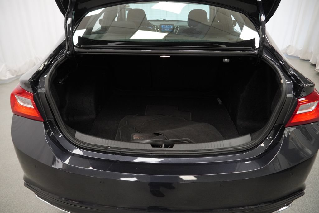 Certified 2023 Chevrolet Malibu RS w/ Driver Confidence Package FWD image 27