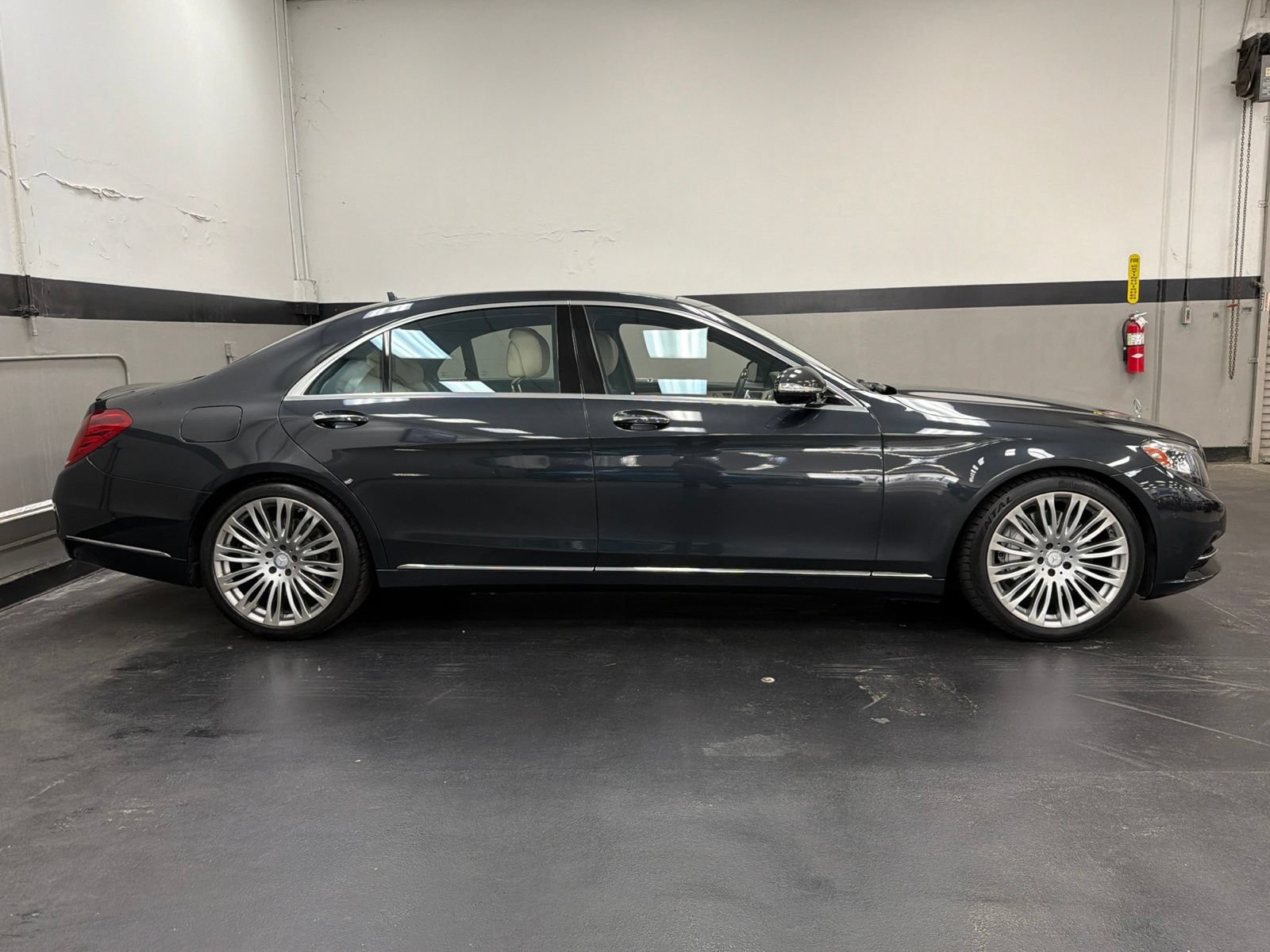 Certified 2016 Mercedes-Benz S 550 Sedan image 3