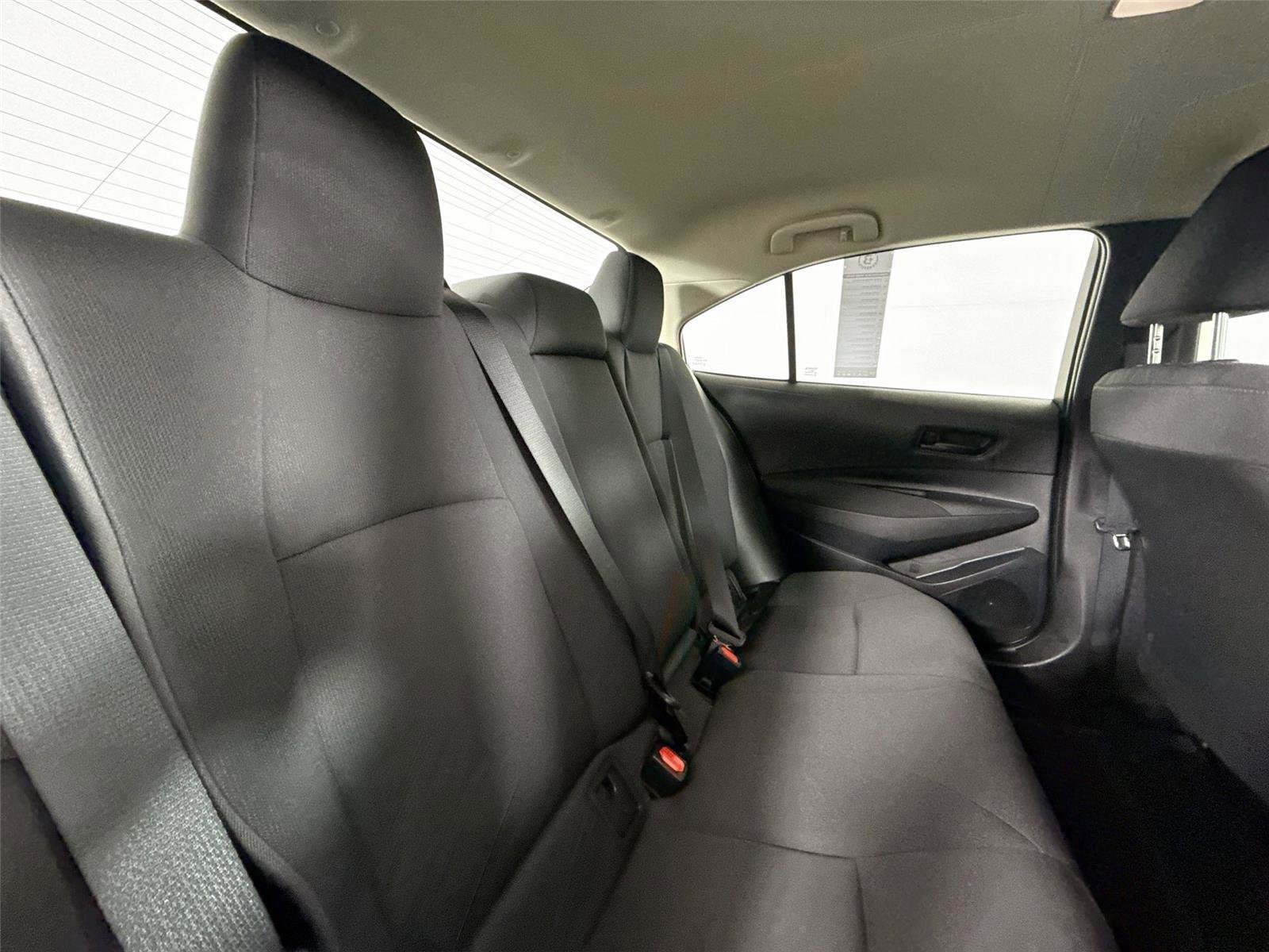 Certified 2025 Toyota Corolla LE image 38