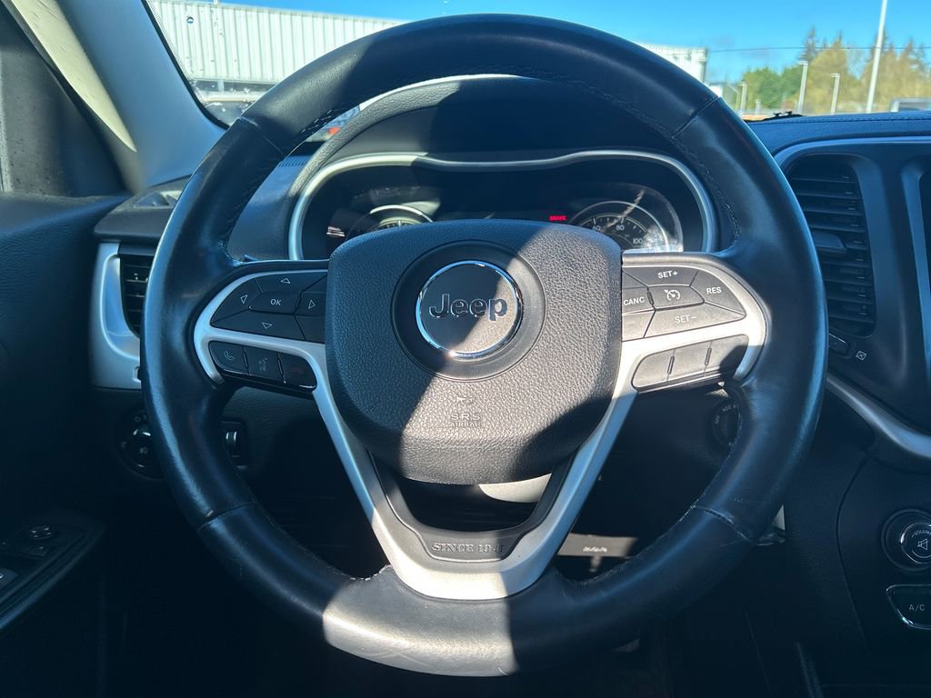 Used 2014 Jeep Cherokee Latitude w/ Trailer Tow Group image 19