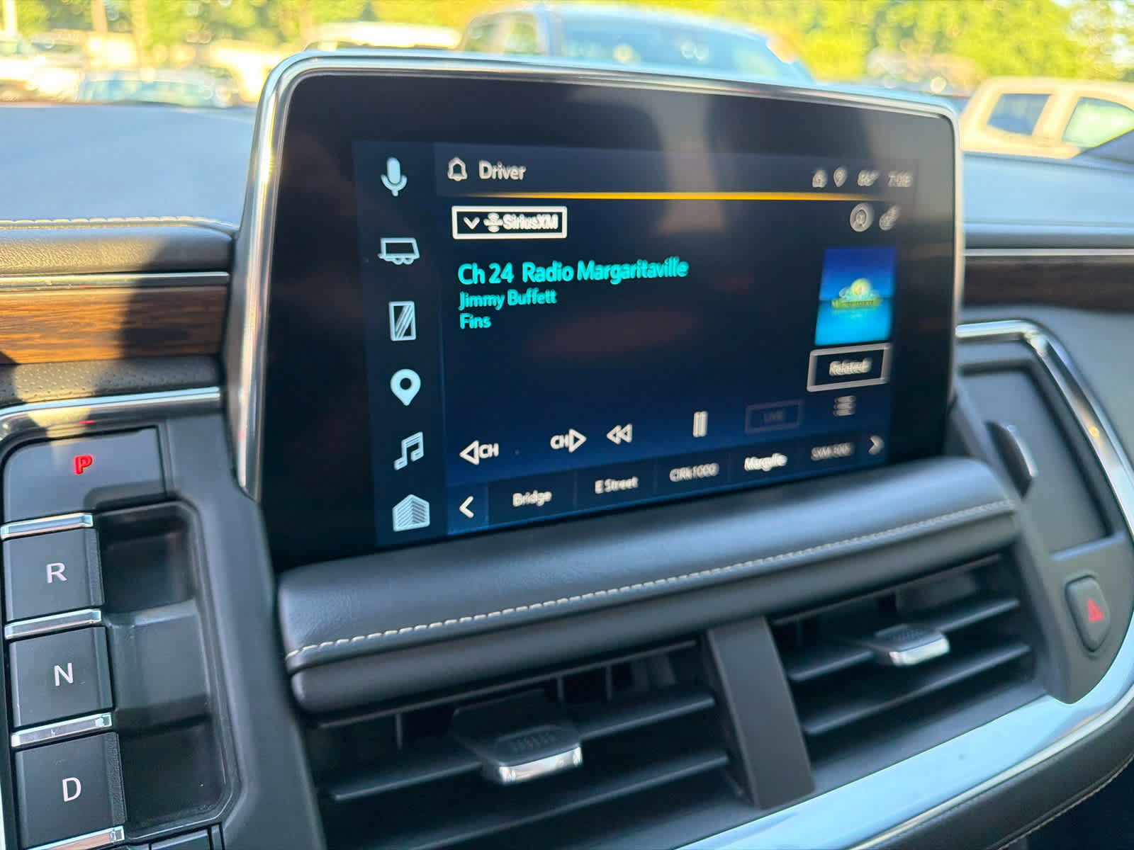 Certified 2022 Chevrolet Tahoe Premier AWD/4WD image 8
