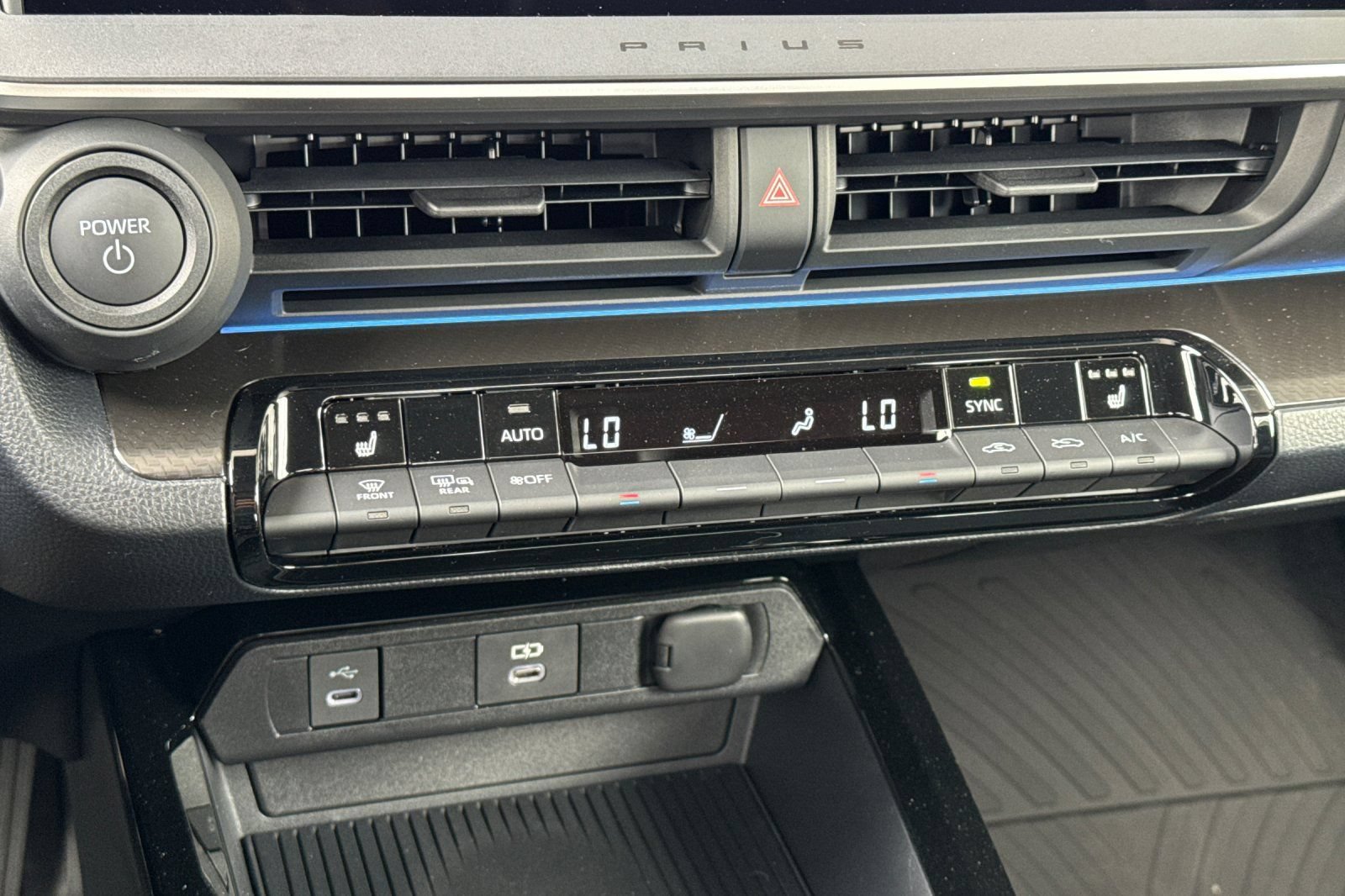 New 2027 Toyota Prius FWD image 23