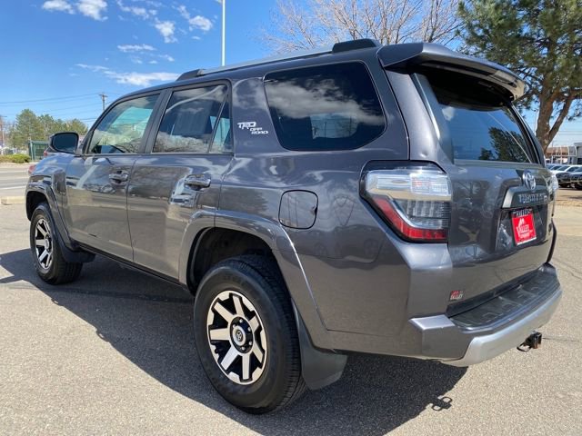 Used 2018 Toyota 4Runner TRD Off-Road image 3