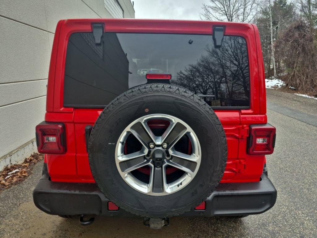 Used 2021 Jeep Wrangler Unlimited Sahara AWD/4WD image 8