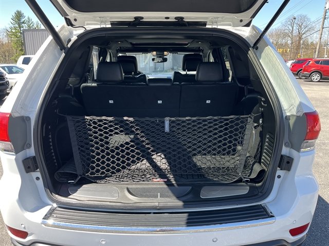 Used 2019 Jeep Grand Cherokee Limited w/ Luxury Group II AWD/4WD image 14