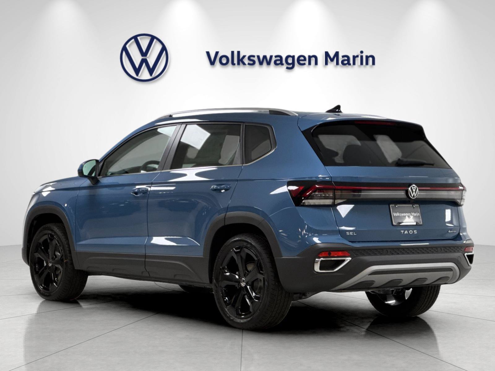 New 2026 Volkswagen Taos SEL AWD/4WD image 3
