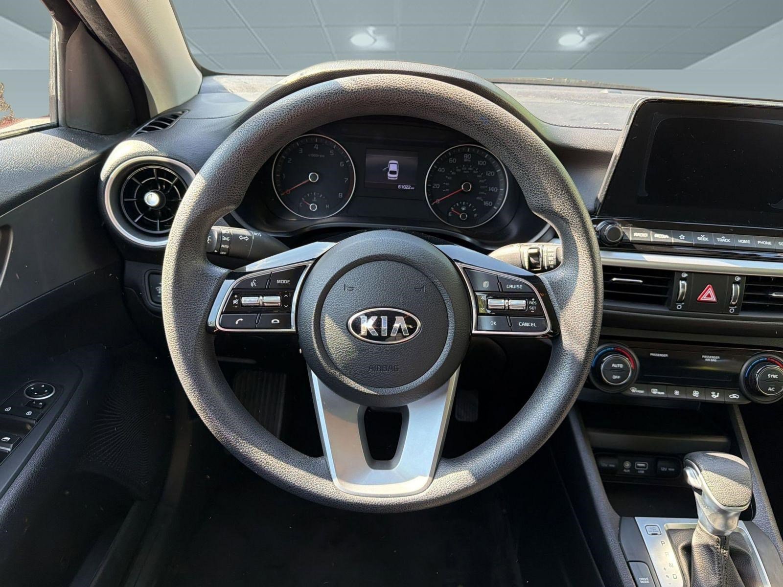 Used 2019 Kia Forte LXS FWD image 25