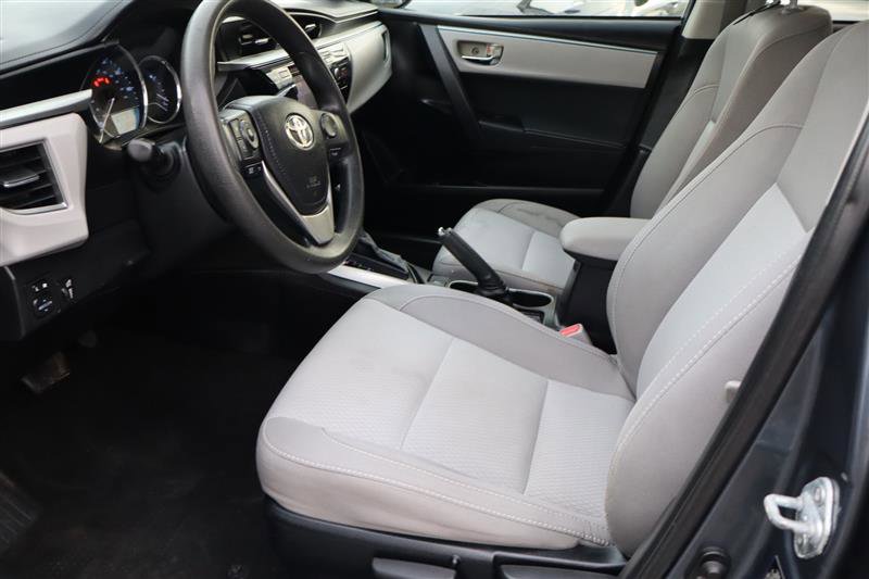 Used 2014 Toyota Corolla LE image 12