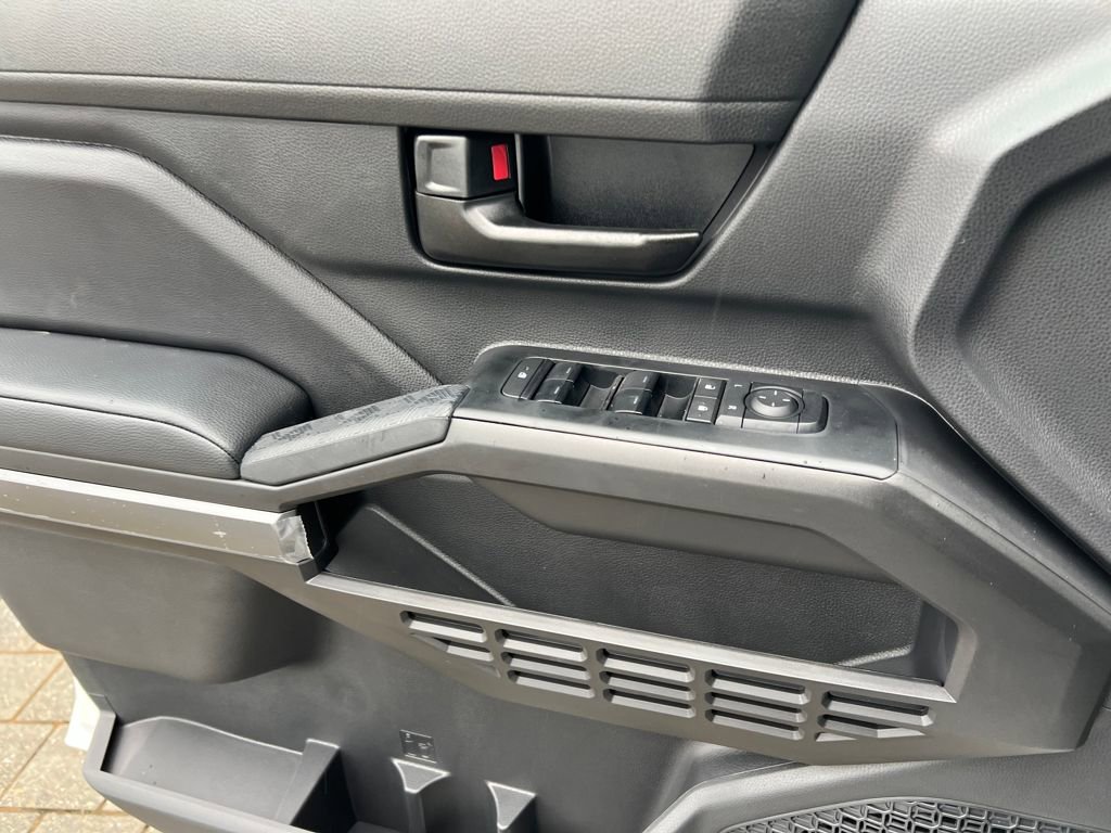 New 2026 Toyota Tacoma SR5 RWD image 17