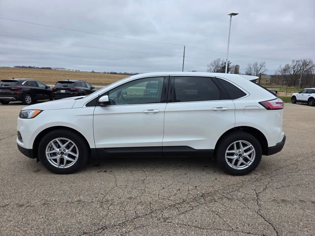 Used 2024 Ford Edge SEL w/ Convenience Package AWD/4WD image 32