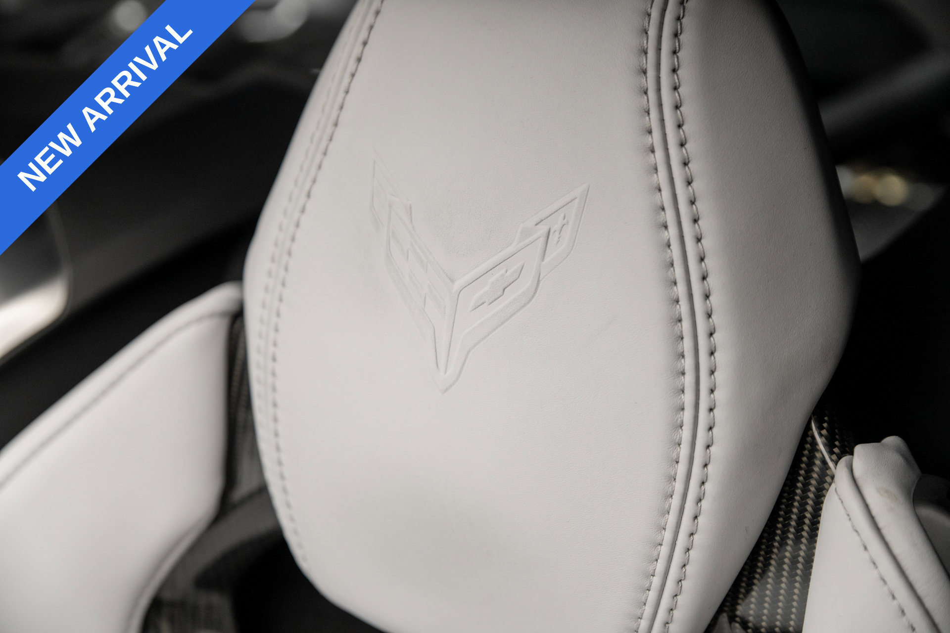 Used 2020 Chevrolet Corvette Stingray Preferred Cpe w/ 2LT Preferred Equipment Group RWD image 16
