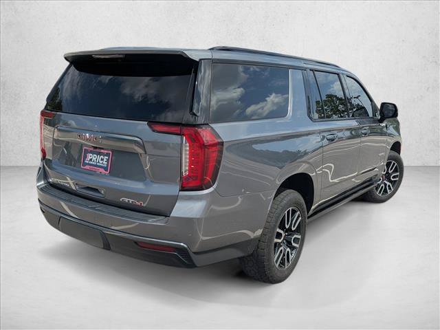 Used 2022 GMC Yukon XL AT4 w/ Technology Package AWD/4WD image 5