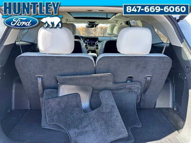 Used 2023 Kia Sorento X-Line EX image 11