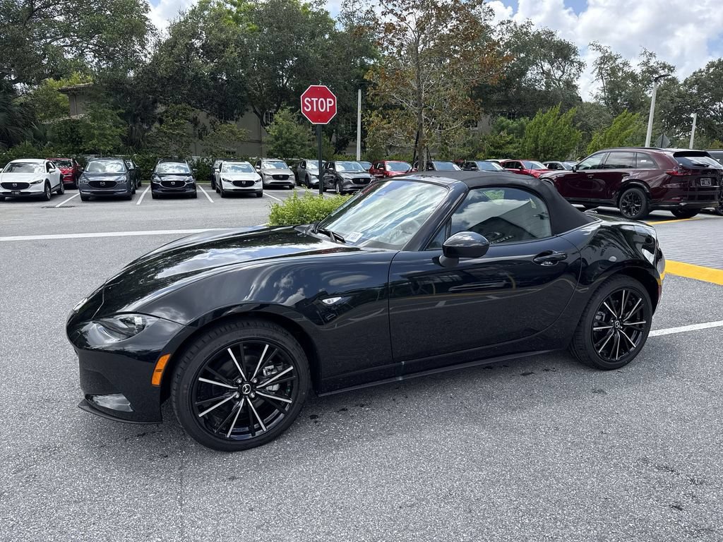 New 2026 MAZDA MX-5 Miata Grand Touring RWD image 10